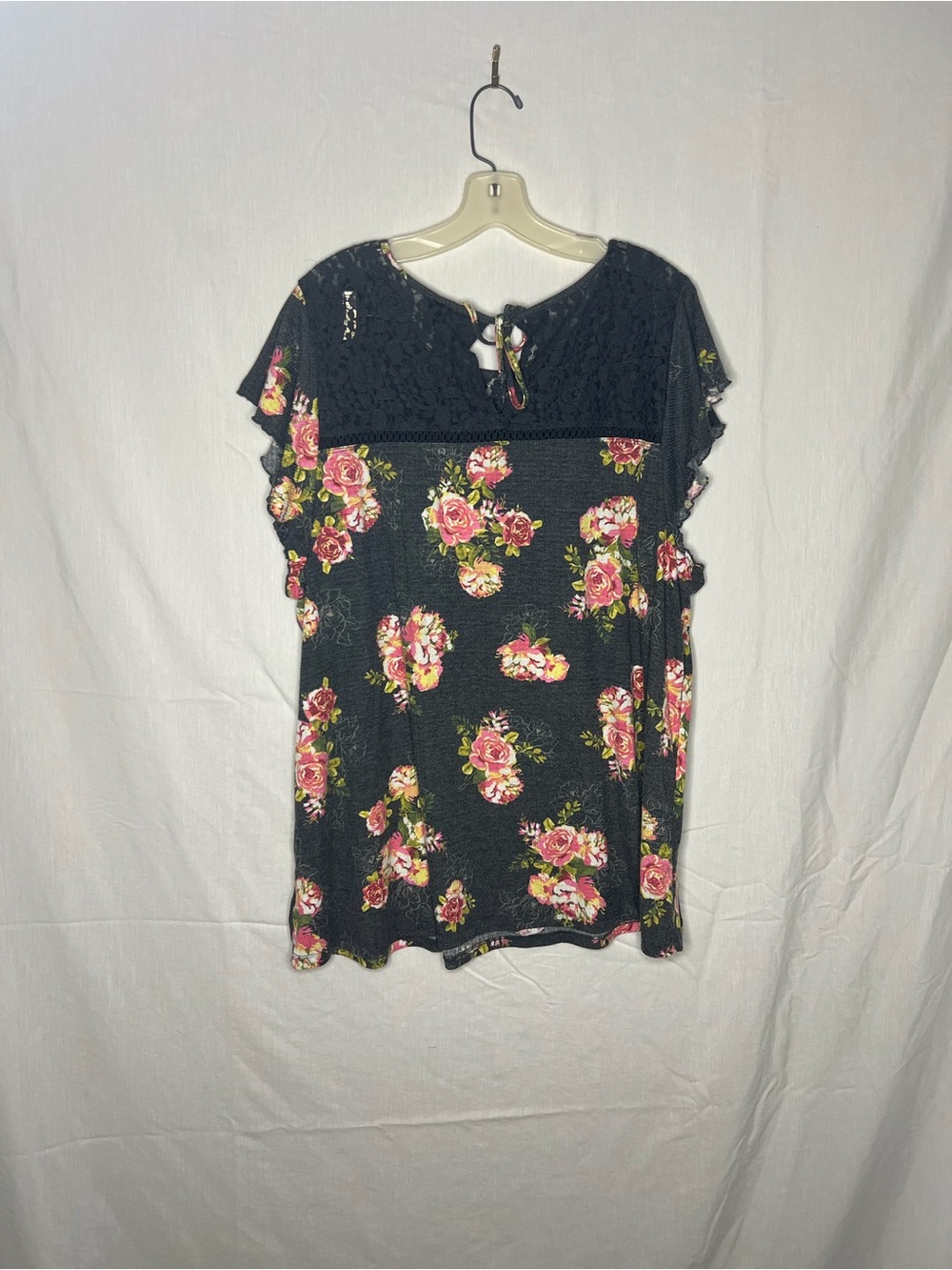 Torrid Floral Lace Yoke Flutter Sleeve Top – Size 4